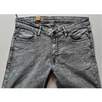 Generic Men's Cotton Blended Solid Tapered Jeans (Grey)