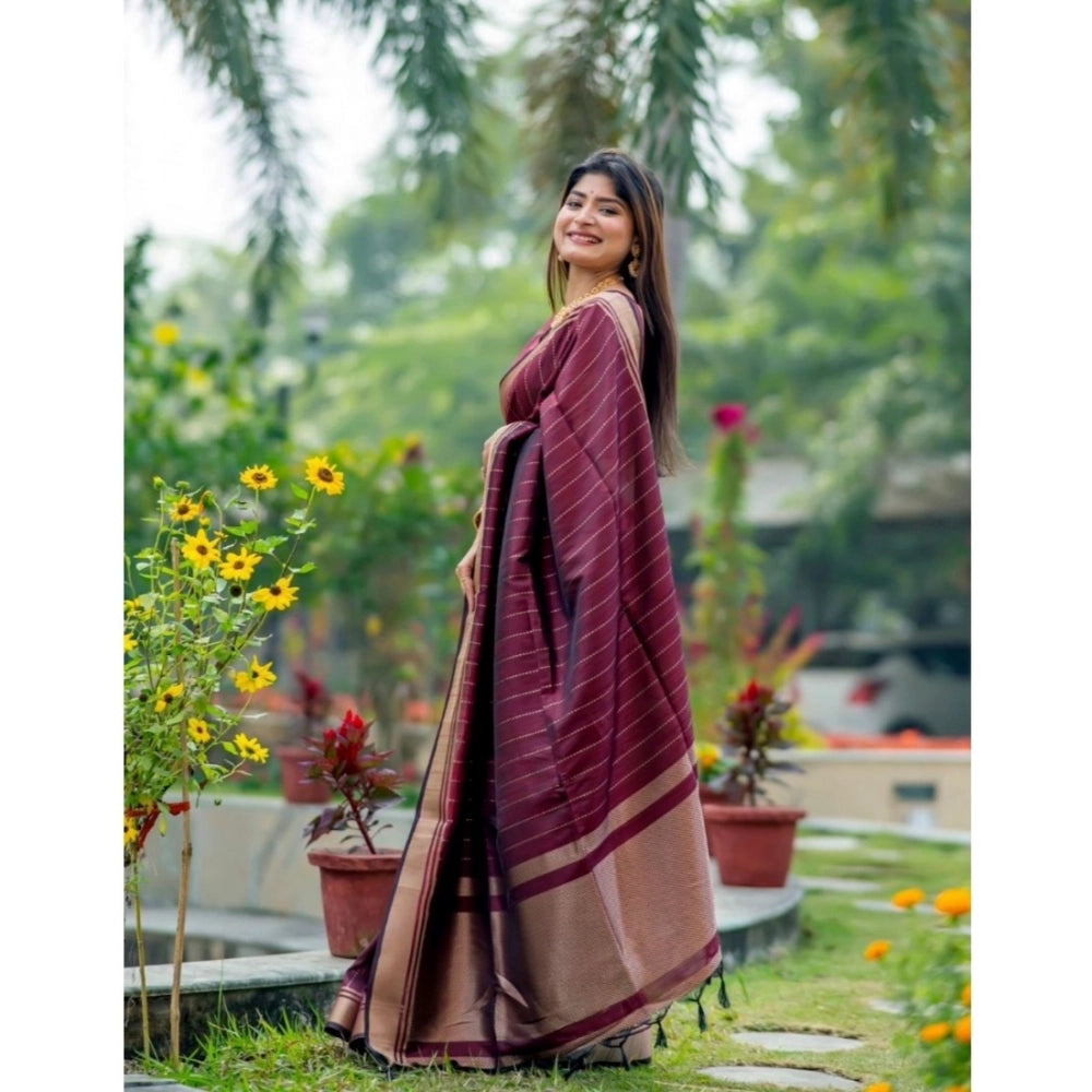 Generic Women's Silk Printed Saree With Unstitched Blouse 5.5Mtr (Maroon) Secondary image
