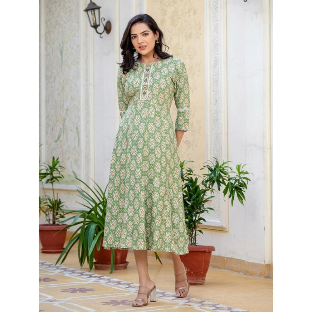 Generic Women's Rayon  Print With Embroidery Work A-Line Kurti (Green)